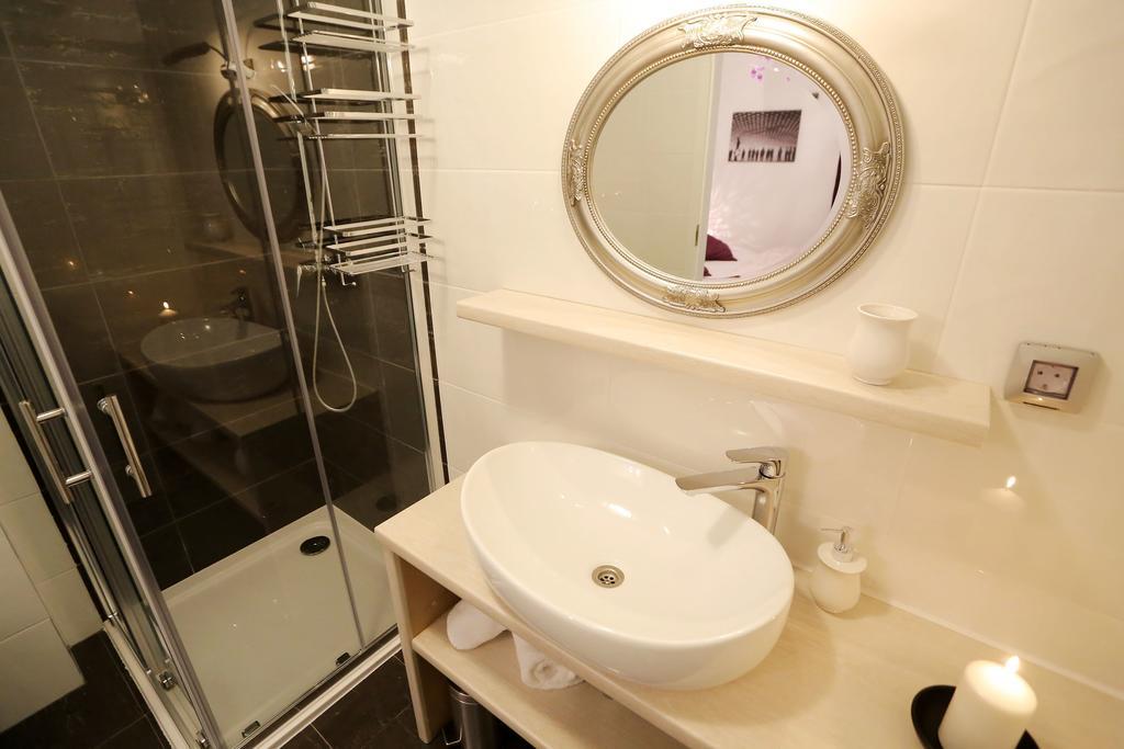 Sfinga Apartment *